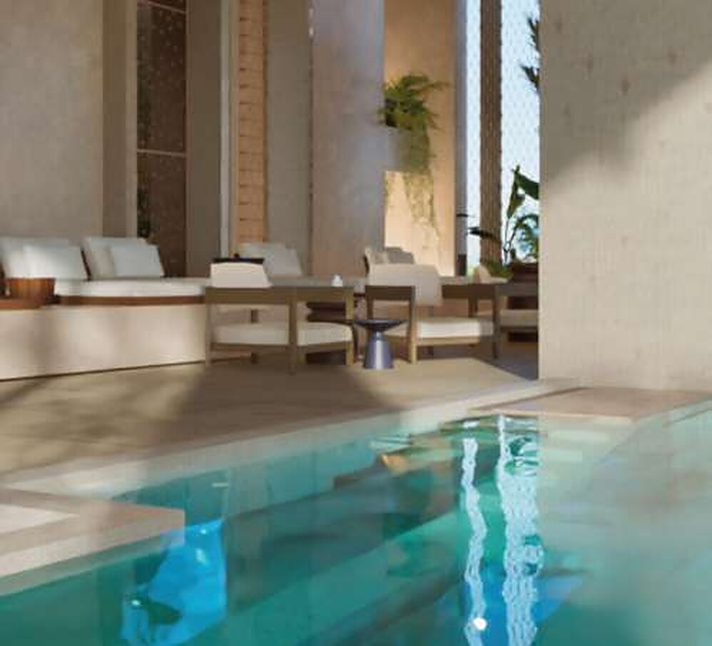 The luxury pool